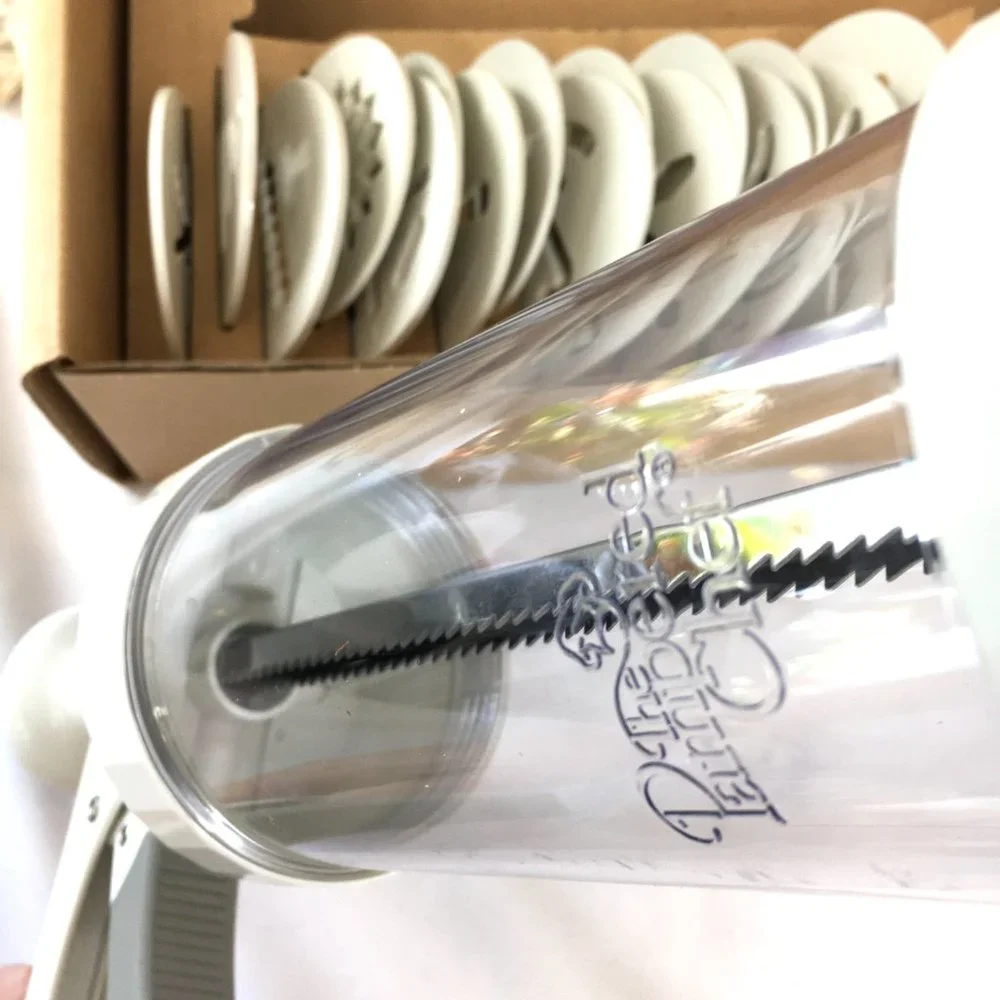 Retired Pampered Chef 16 Pc Cookie Press #1525 EUC